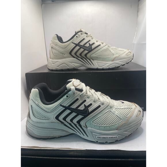 Air Pegasus 2K5 Sneaker (Men)
Nike Size US 8.5 main image 5